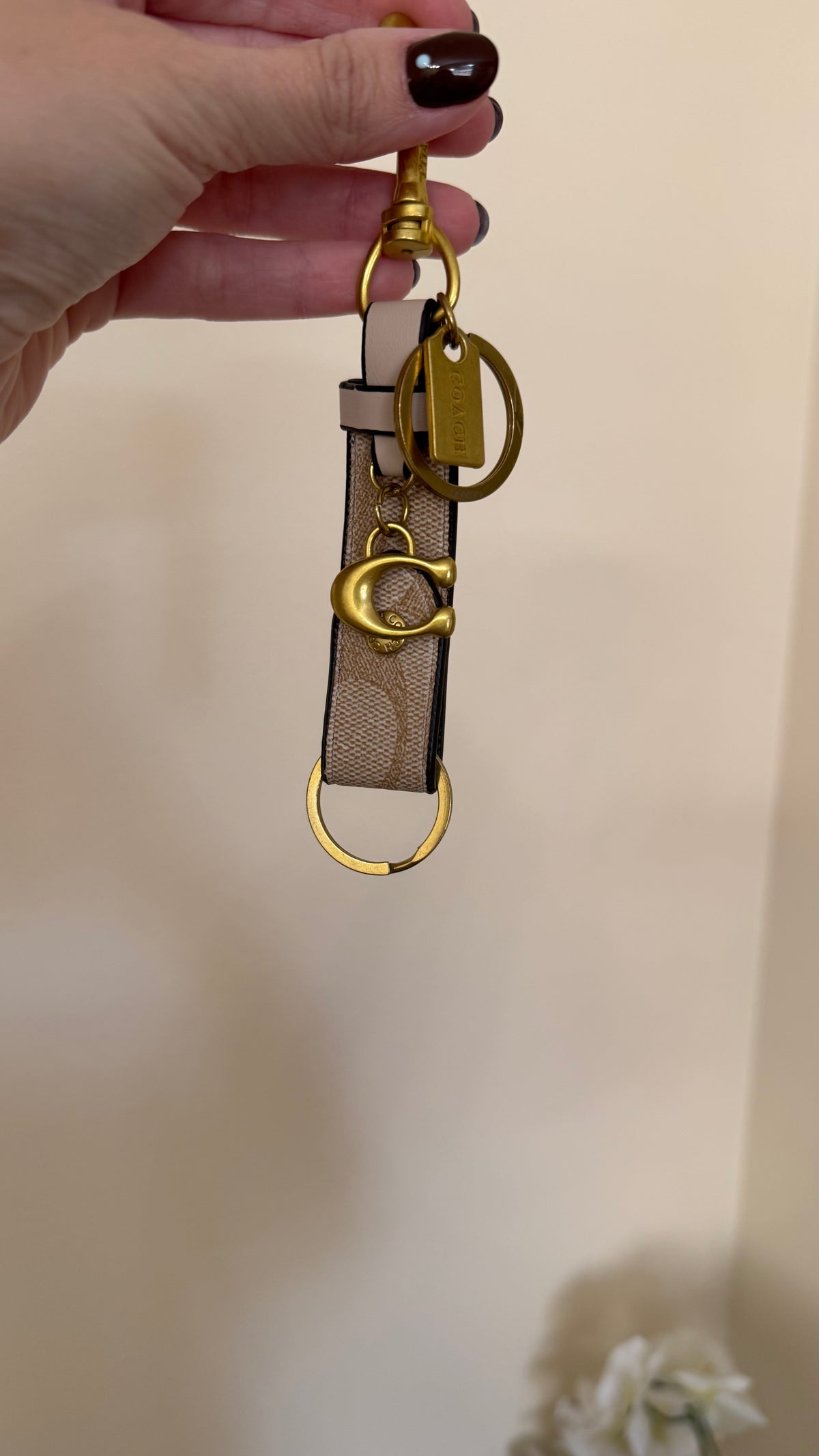 C key chain ( llavero)